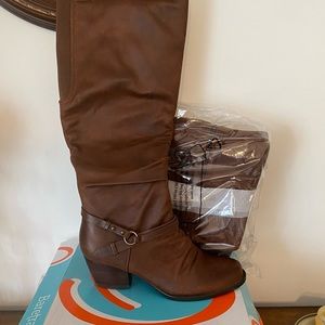 Baretraps Roz Brush Brown faux leather midcalf low heel boots sz 8M